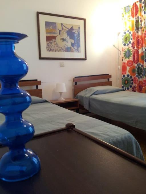 Cozy Seaside Apartment Loutraki Bagian luar foto